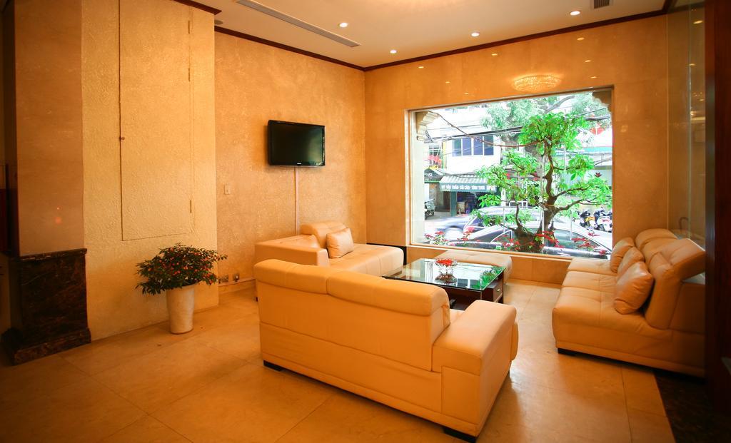 Royal Gate Hotel Hanoi Bagian luar foto