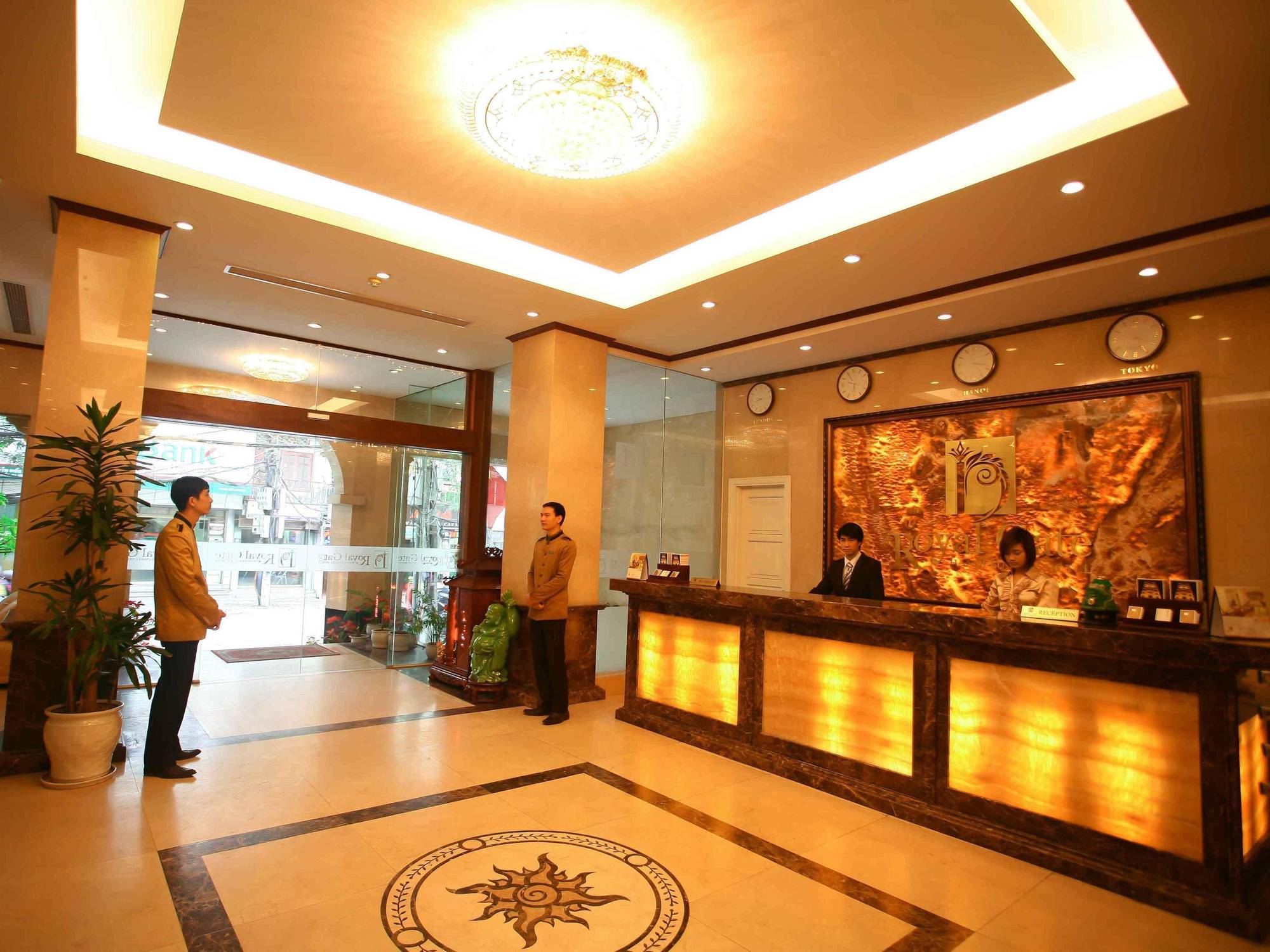 Royal Gate Hotel Hanoi Bagian luar foto