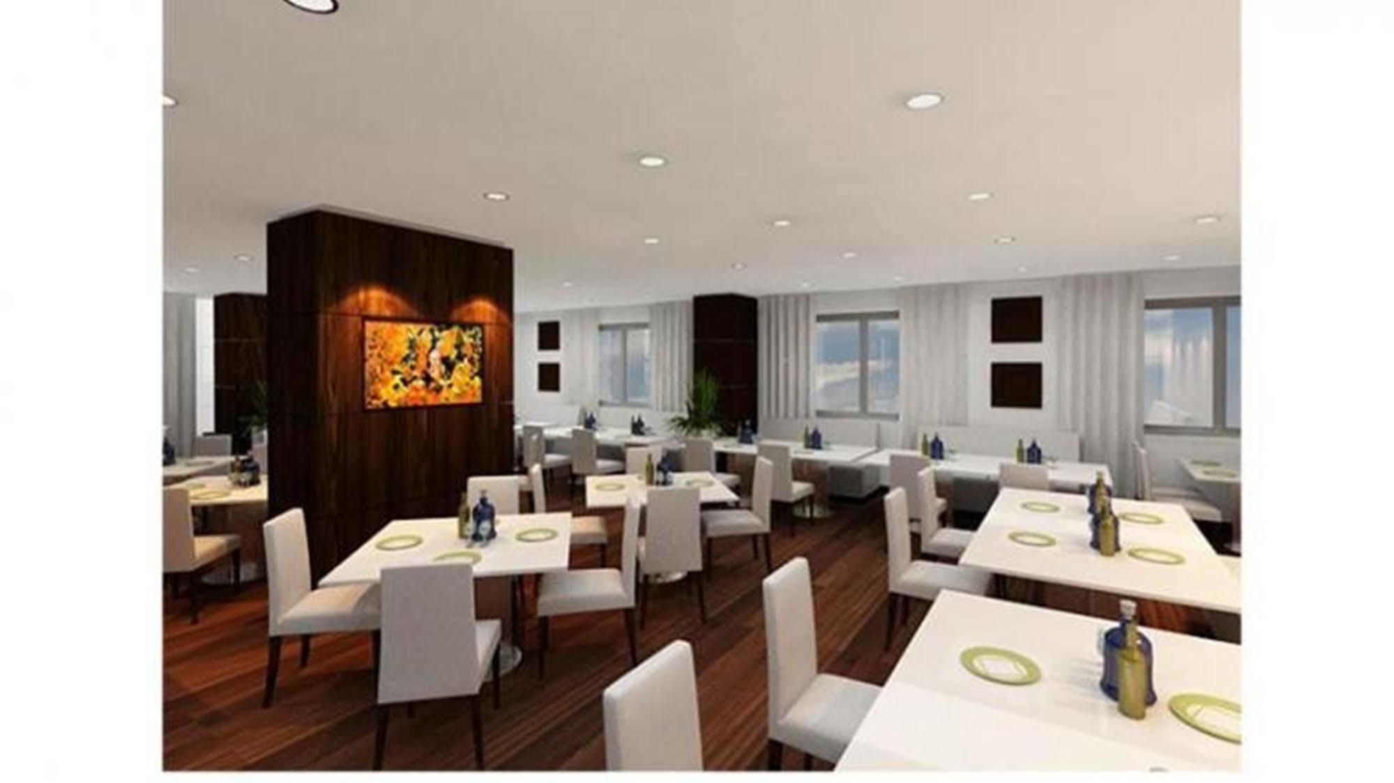 Royal Gate Hotel Hanoi Bagian luar foto