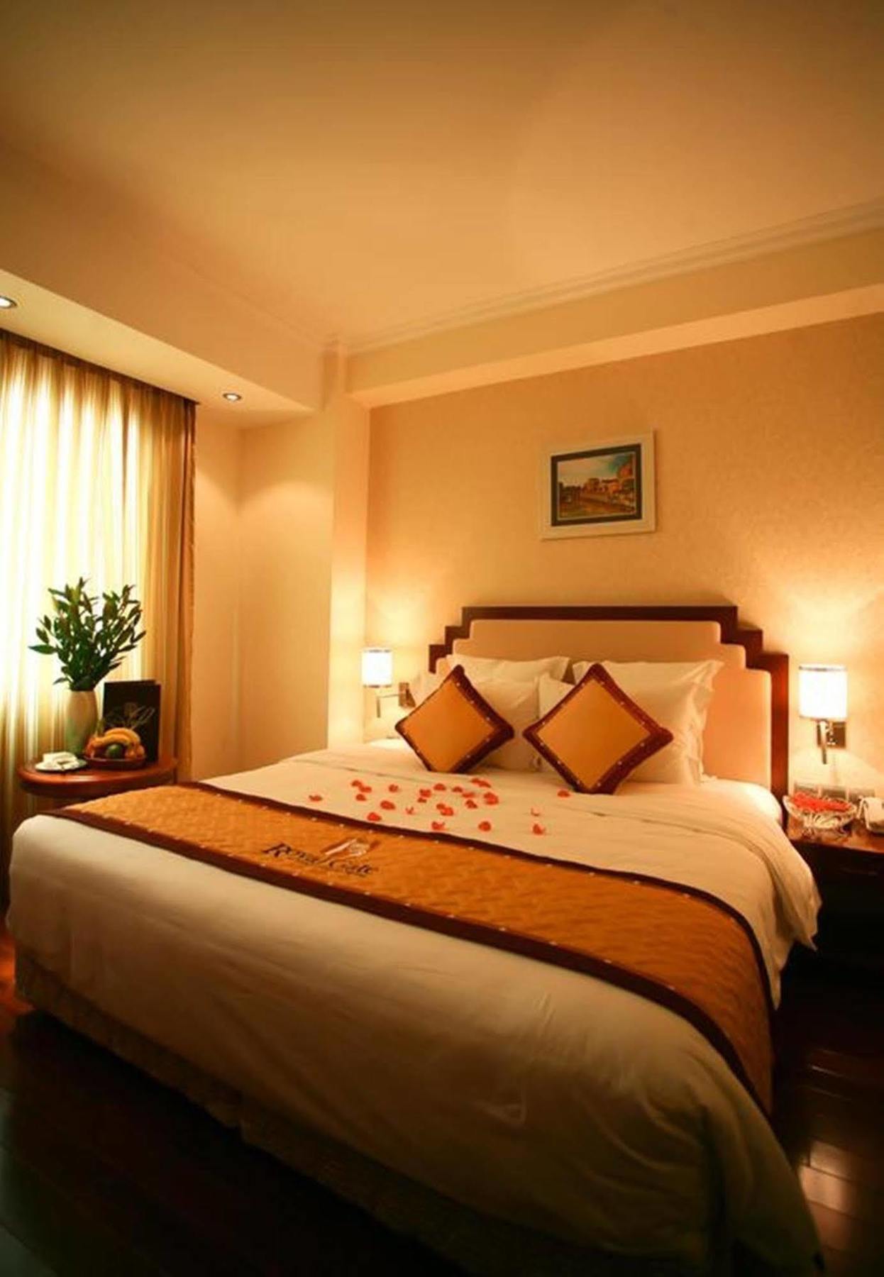 Royal Gate Hotel Hanoi Bagian luar foto